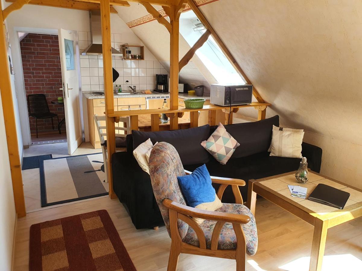 Ferienwohnung Haus am Bürgerpark Hage OG Exterior foto