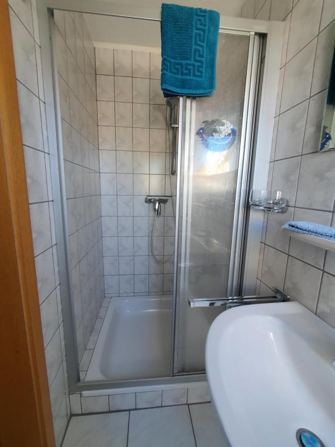 Ferienwohnung Haus am Bürgerpark Hage OG Exterior foto